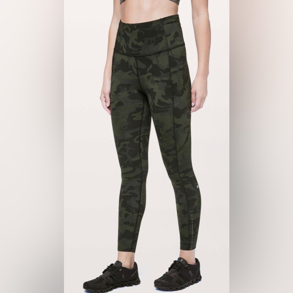 NWT Lululemon Fast & Free 7/8 Tight II *Nulux 25" size 6 - Picture 2 of 5